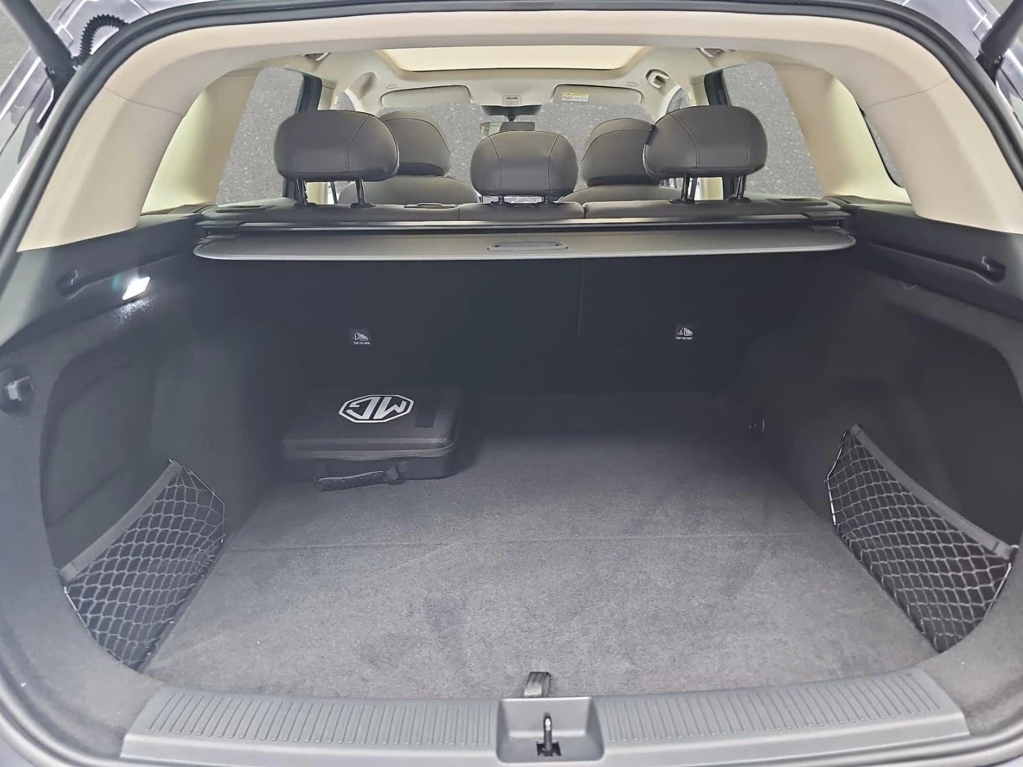 Mg S6 Luxury AWD, снимка 15 - Автомобили и джипове - 56293755