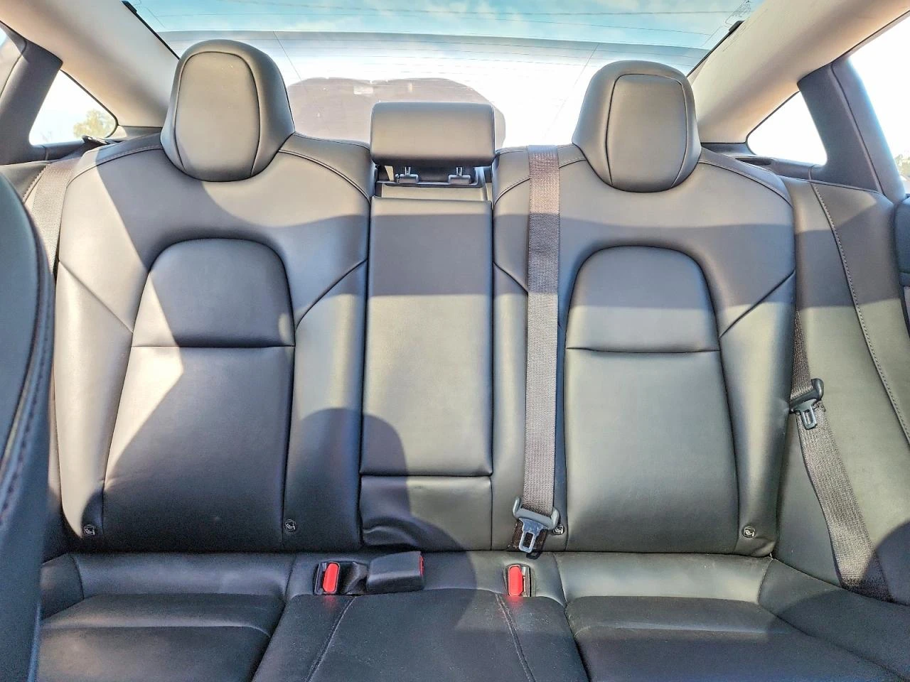 Tesla Model 3 Standard Plus, снимка 11 - Автомобили и джипове - 56409424