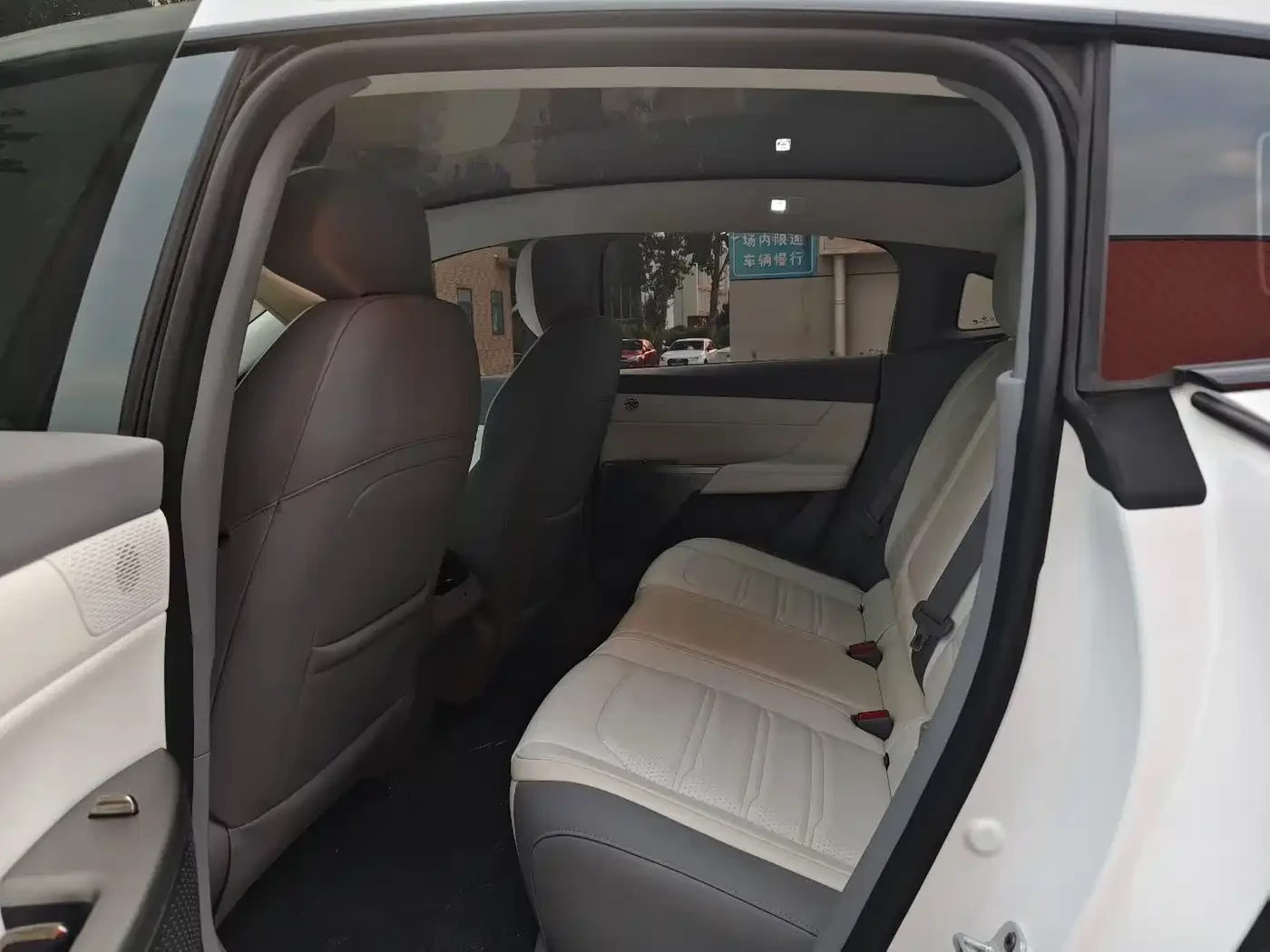 DONGFENG S7 Yipai eπ007 2024 Pure Electric 540 AWD Max Ed | Mobile.bg � ����������� 9