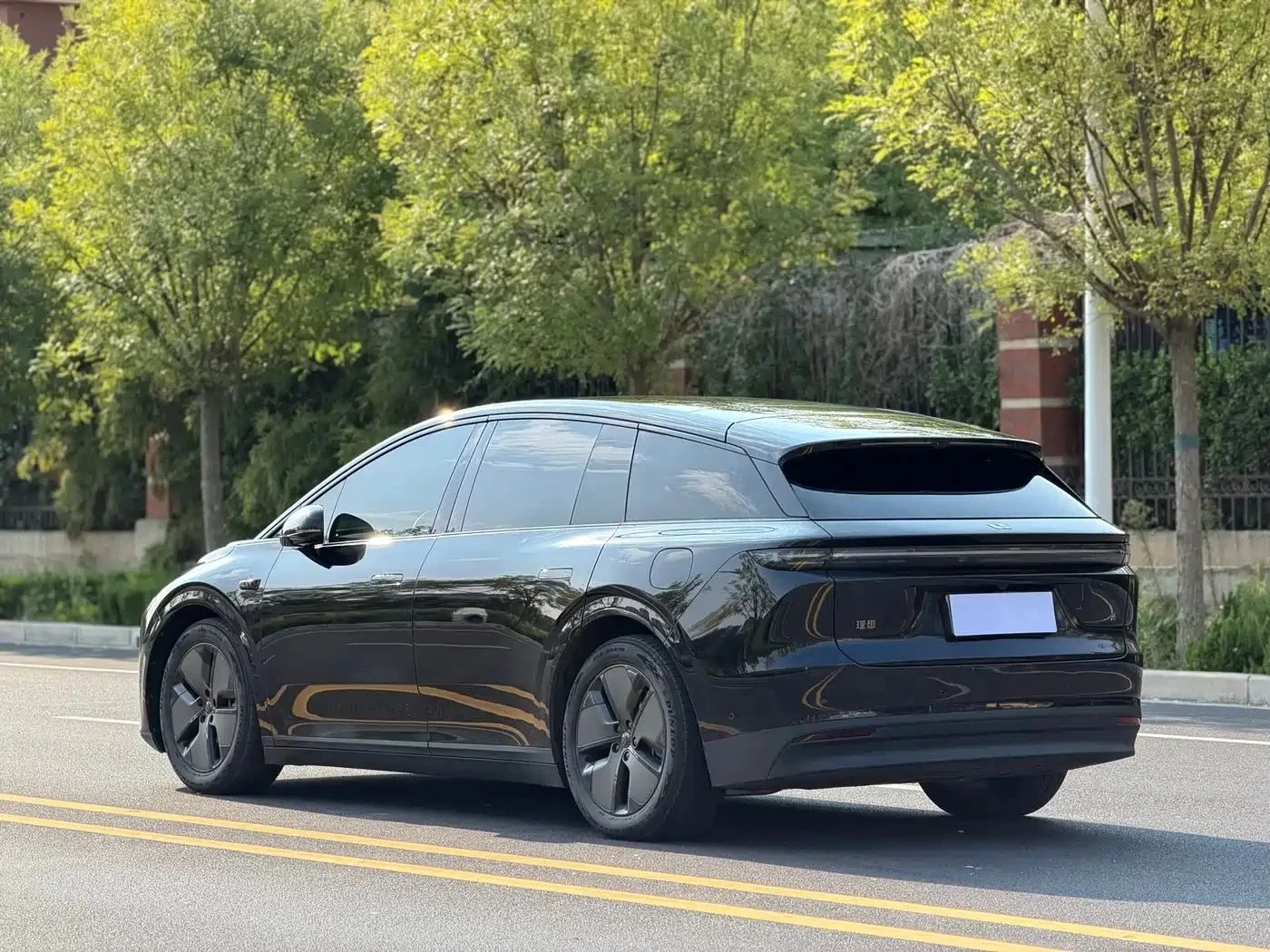 Li Auto i6 | Mobile.bg � ����������� 4