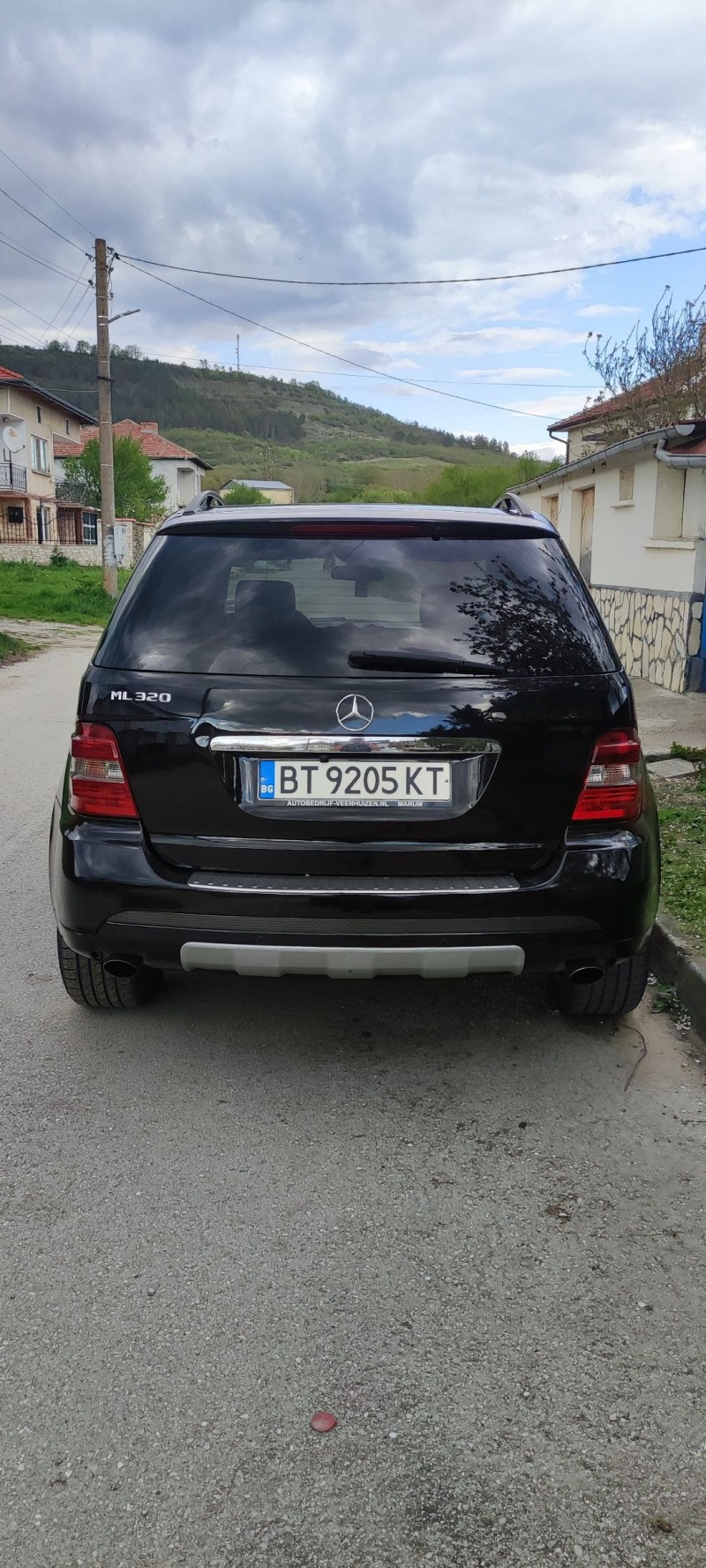 Mercedes-Benz ML 320, снимка 1 - Автомобили и джипове - 45978771