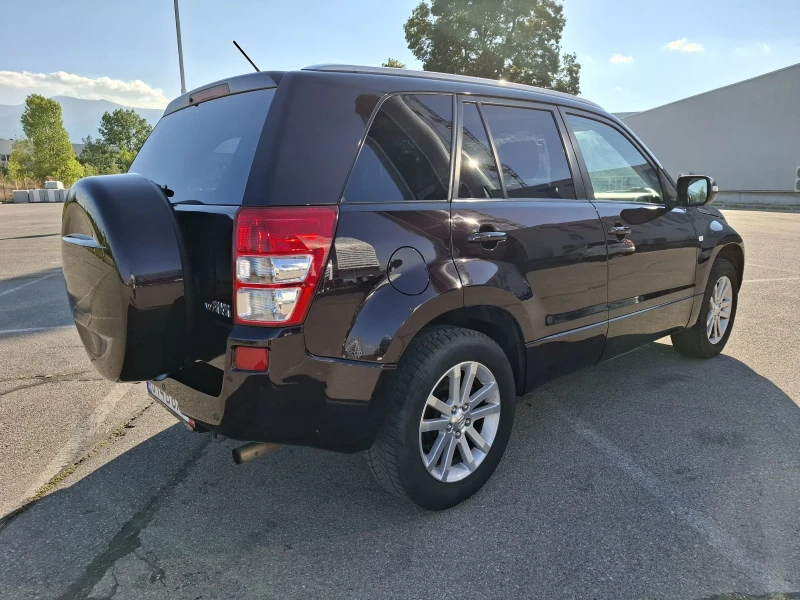 Suzuki Grand vitara 2.4, снимка 7 - Автомобили и джипове - 46825727