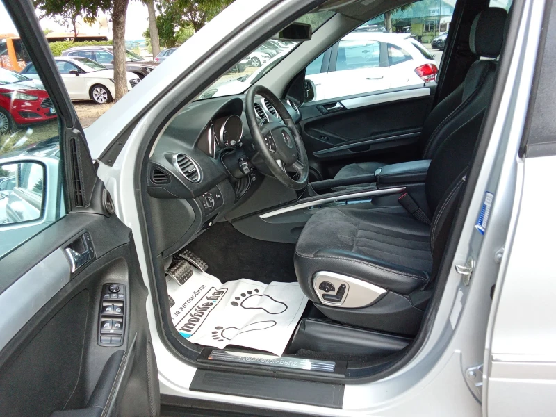 Mercedes-Benz ML 320 CDI-4 MATIC, снимка 10 - Автомобили и джипове - 51108427