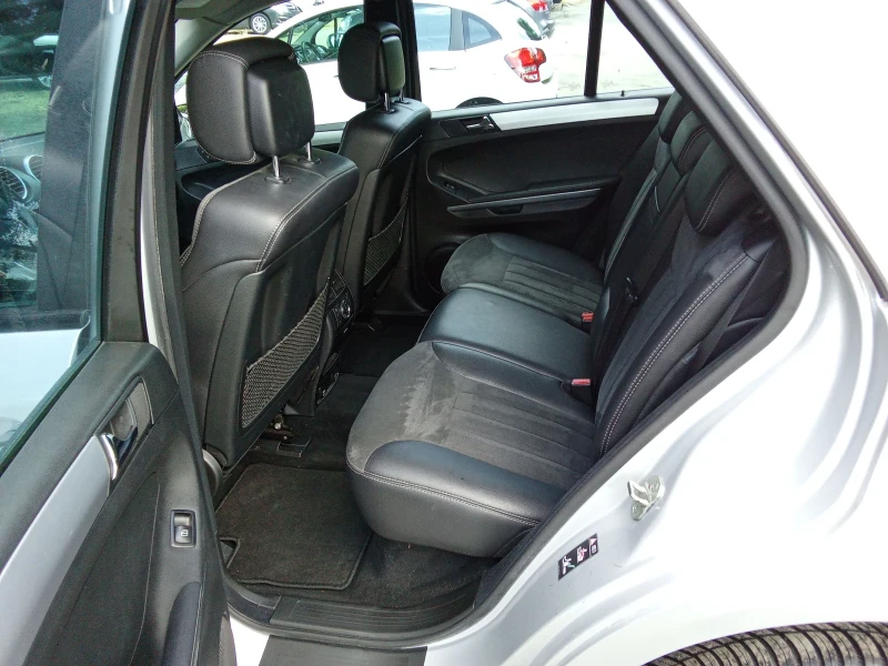 Mercedes-Benz ML 320 CDI-4 MATIC, снимка 8 - Автомобили и джипове - 51108427