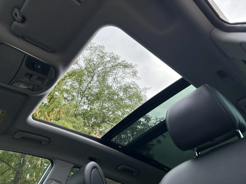 Hyundai Tucson 2.0crdi 4x4 Premium , снимка 8 - Автомобили и джипове - 52824520