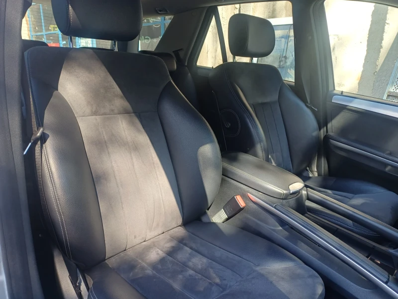 Mercedes-Benz ML 320 СУВ, снимка 11 - Автомобили и джипове - 51768674