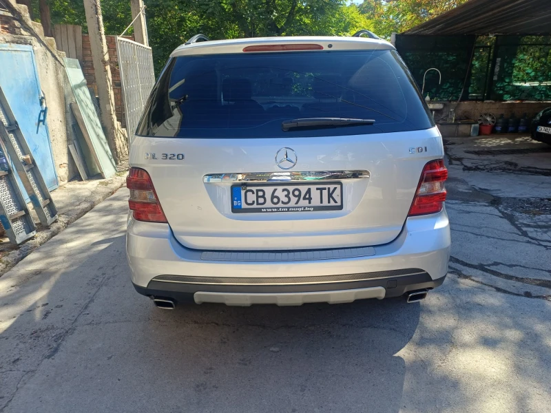 Mercedes-Benz ML 320 СУВ, снимка 6 - Автомобили и джипове - 51768674