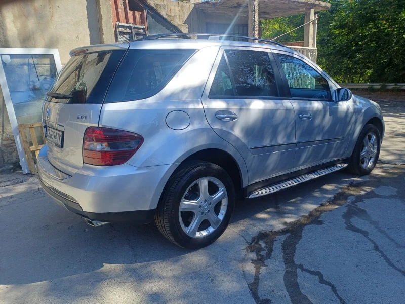 Mercedes-Benz ML 320 СУВ, снимка 4 - Автомобили и джипове - 51768674