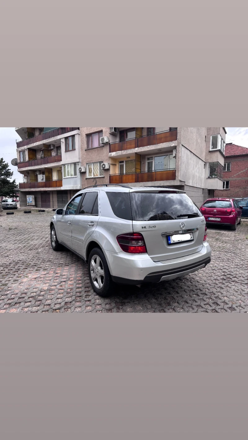 Mercedes-Benz ML 320, снимка 5 - Автомобили и джипове - 52579395