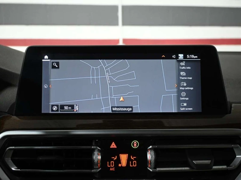 BMW X3 * xDrive30i * CARFAX * БЕЗ ПЪРВОНАЧАЛНА ВНОСКА, снимка 16 - Автомобили и джипове - 53198928