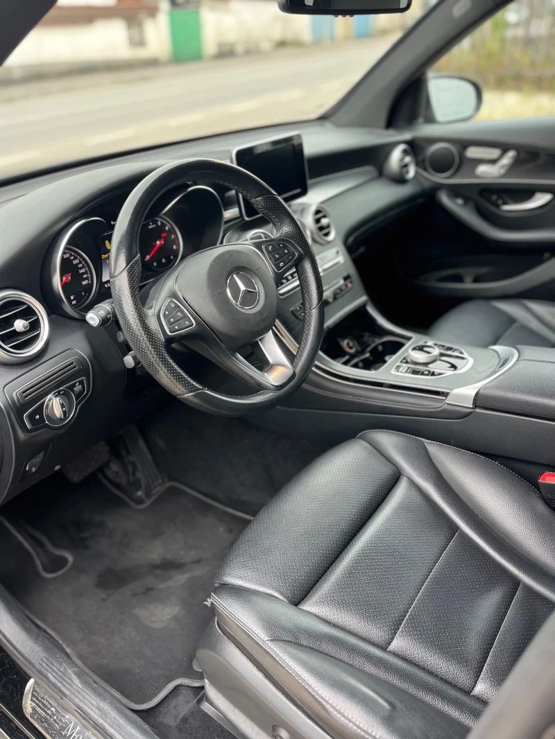 Mercedes-Benz GLC 300 4 matic, снимка 6 - Автомобили и джипове - 53271874