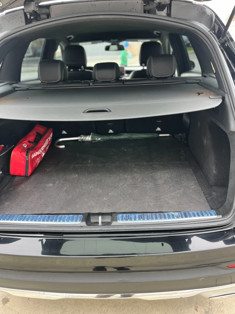 Mercedes-Benz GLC 300 4 matic, снимка 8 - Автомобили и джипове - 53271874