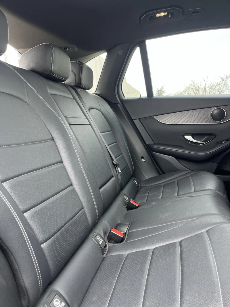 Mercedes-Benz GLC 300 4 matic, снимка 16 - Автомобили и джипове - 53271874