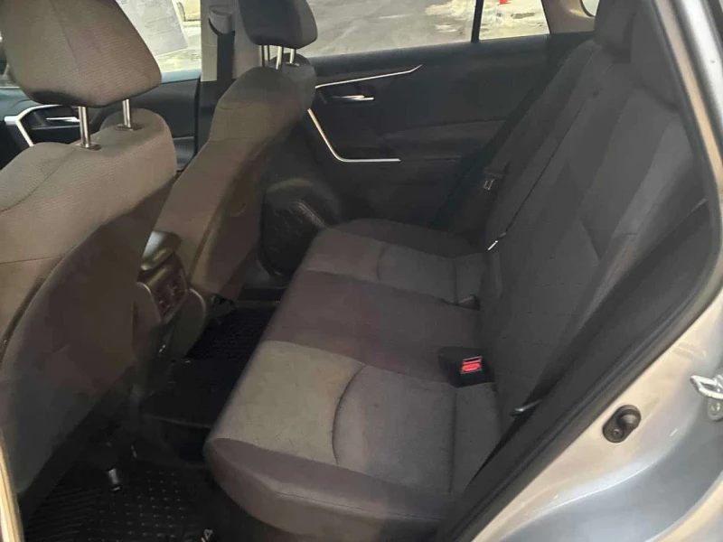 Toyota Rav4 * Hybrid XLE * CARFAX * ЦЕНА ДО БГ, снимка 15 - Автомобили и джипове - 53510421