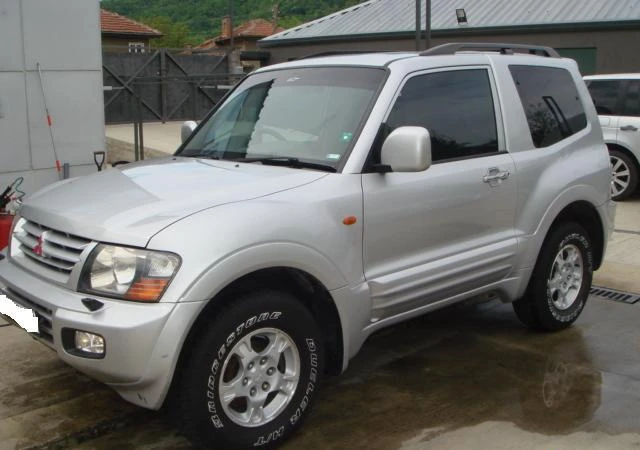 Mitsubishi Pajero 3.2DID, снимка 1 - Автомобили и джипове - 46834054