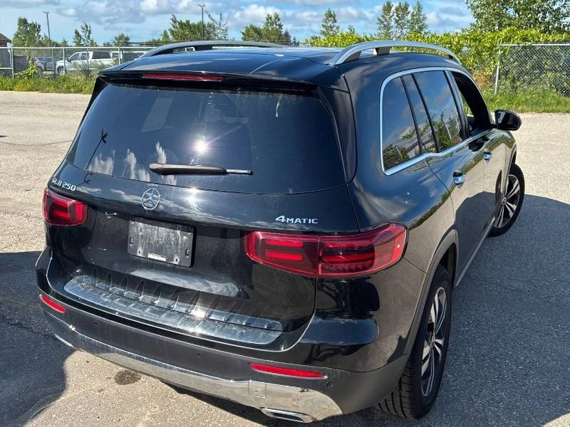 Mercedes-Benz GLB 250 * 4MATIC * CARFAX * ОПЦИЯ ЗА ФИНАНСИРАНЕ, снимка 4 - Автомобили и джипове - 55812401
