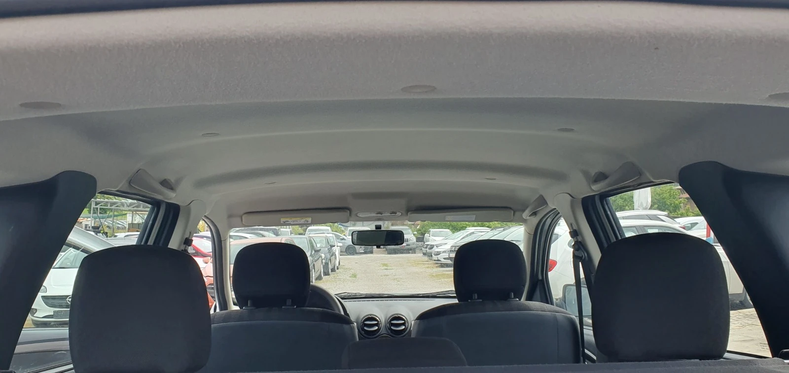 Dacia Duster 1.6I--178000!!! | Mobile.bg   14