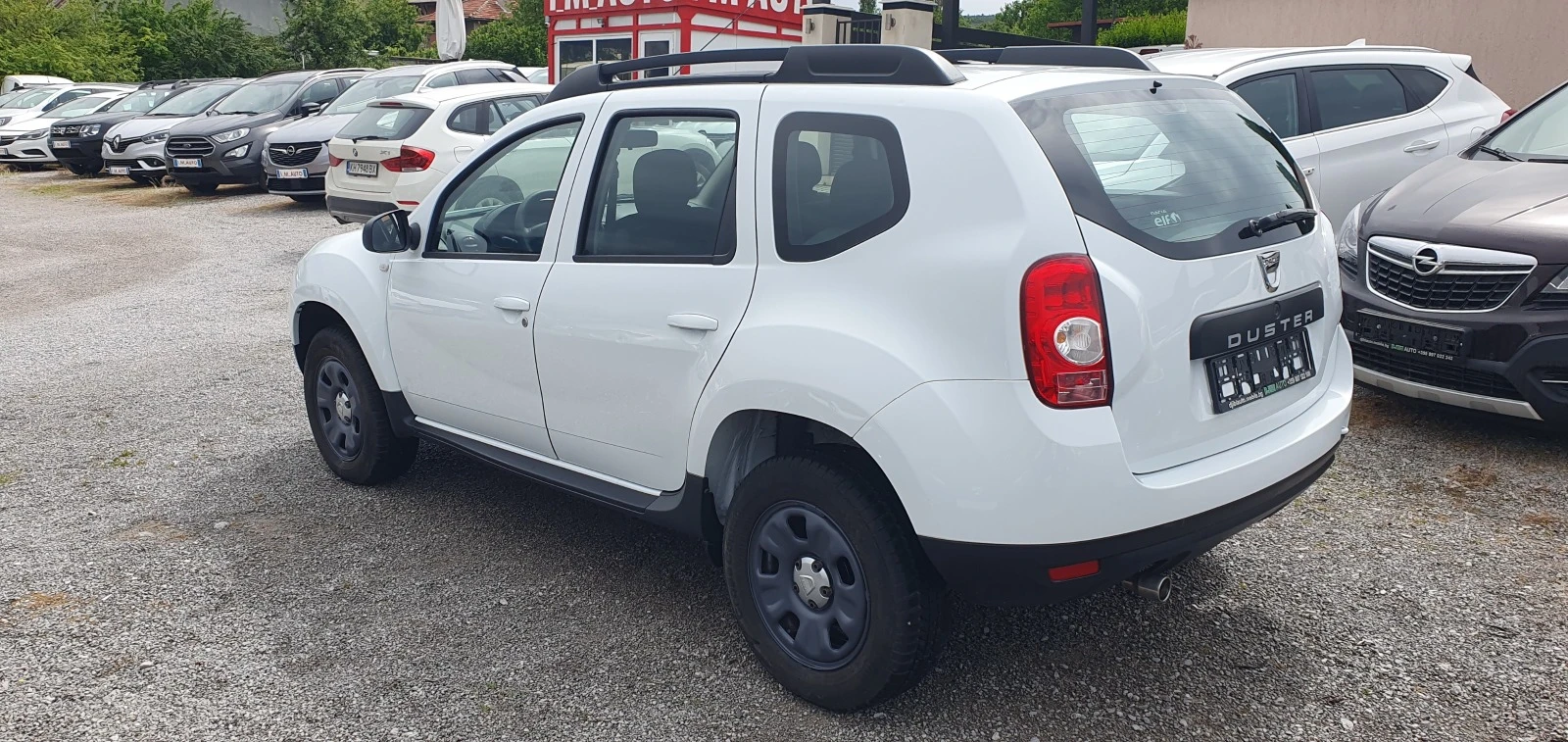 Dacia Duster 1.6I-ГАЗ-178000км!!! - изображение 6