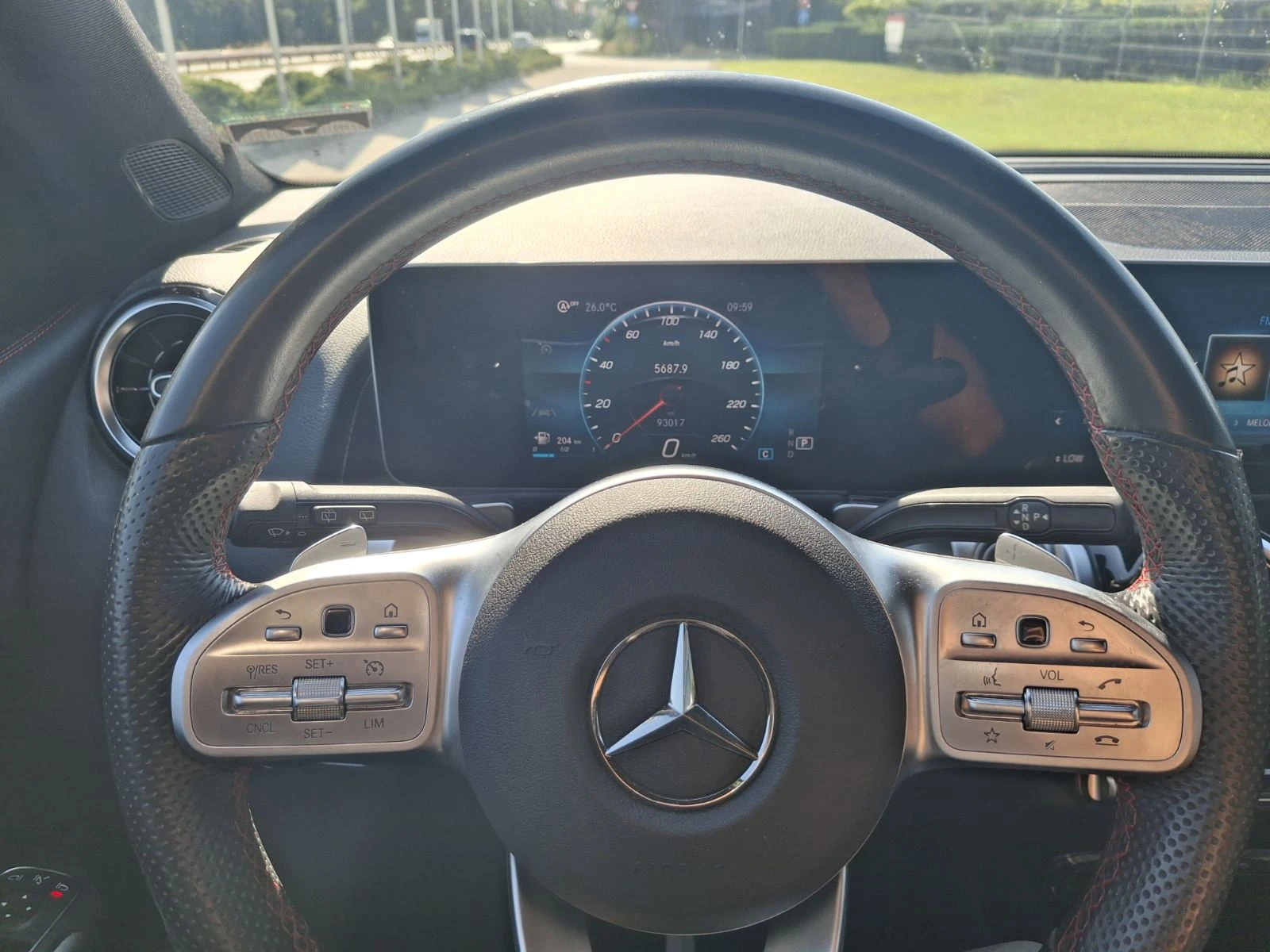 Mercedes-Benz GLB 250 4MATIC 6+ 1 - изображение 9