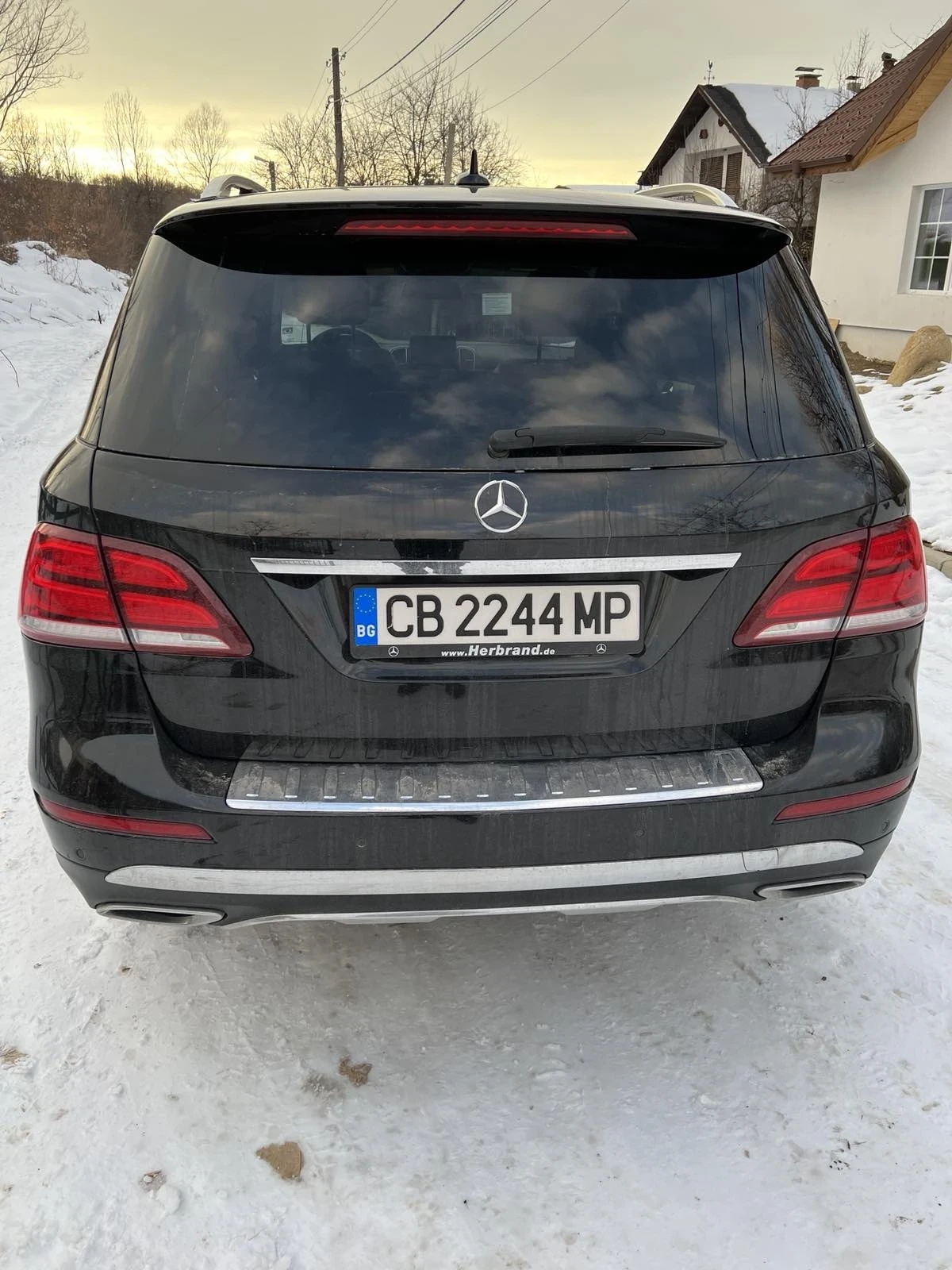 Mercedes-Benz GLE 350 4MATIC - изображение 3