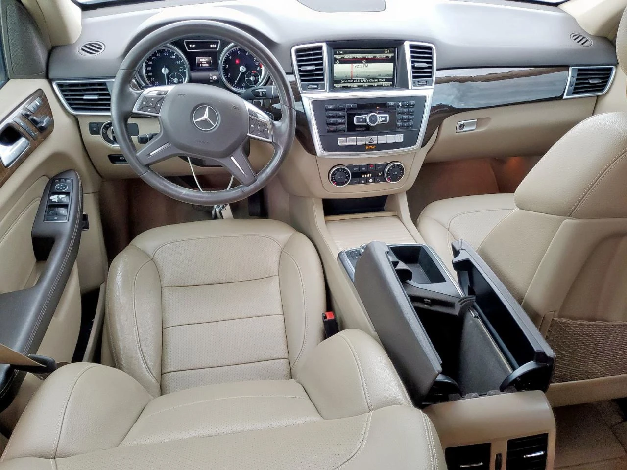 Mercedes-Benz ML 350 * Възможност за Лизинг*  - изображение 8