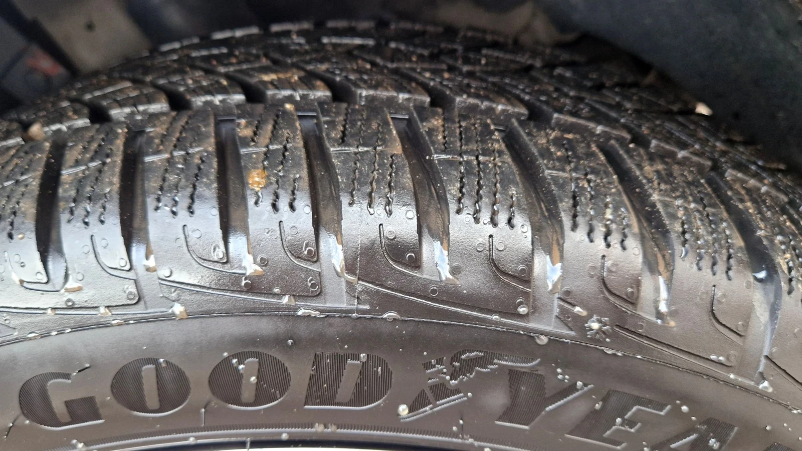 Hyundai Kona 64KWhPremium/SOH97% | Mobile.bg   15