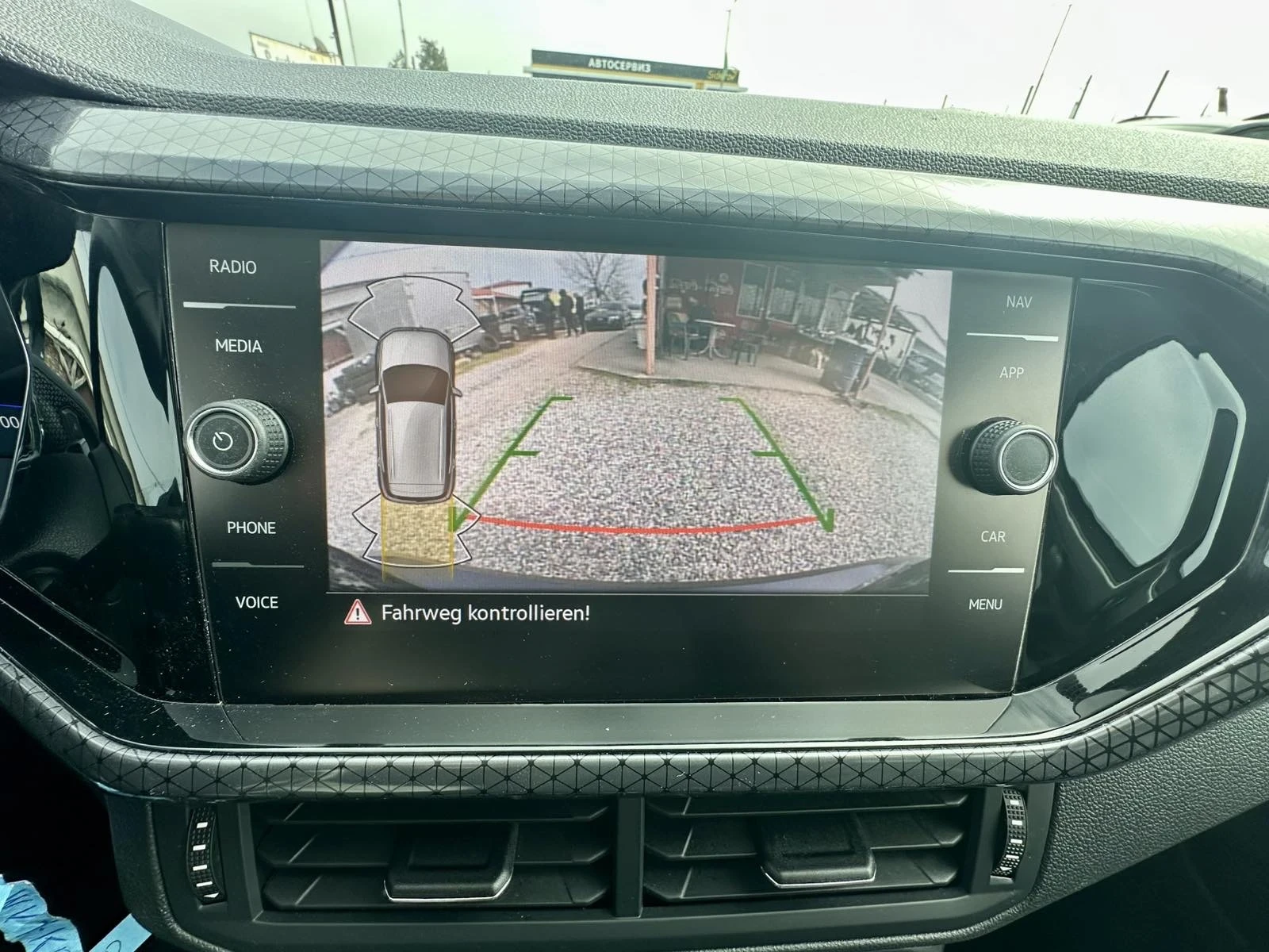 VW T-Cross 1.0TSI, снимка 14 - Автомобили и джипове - 53837551