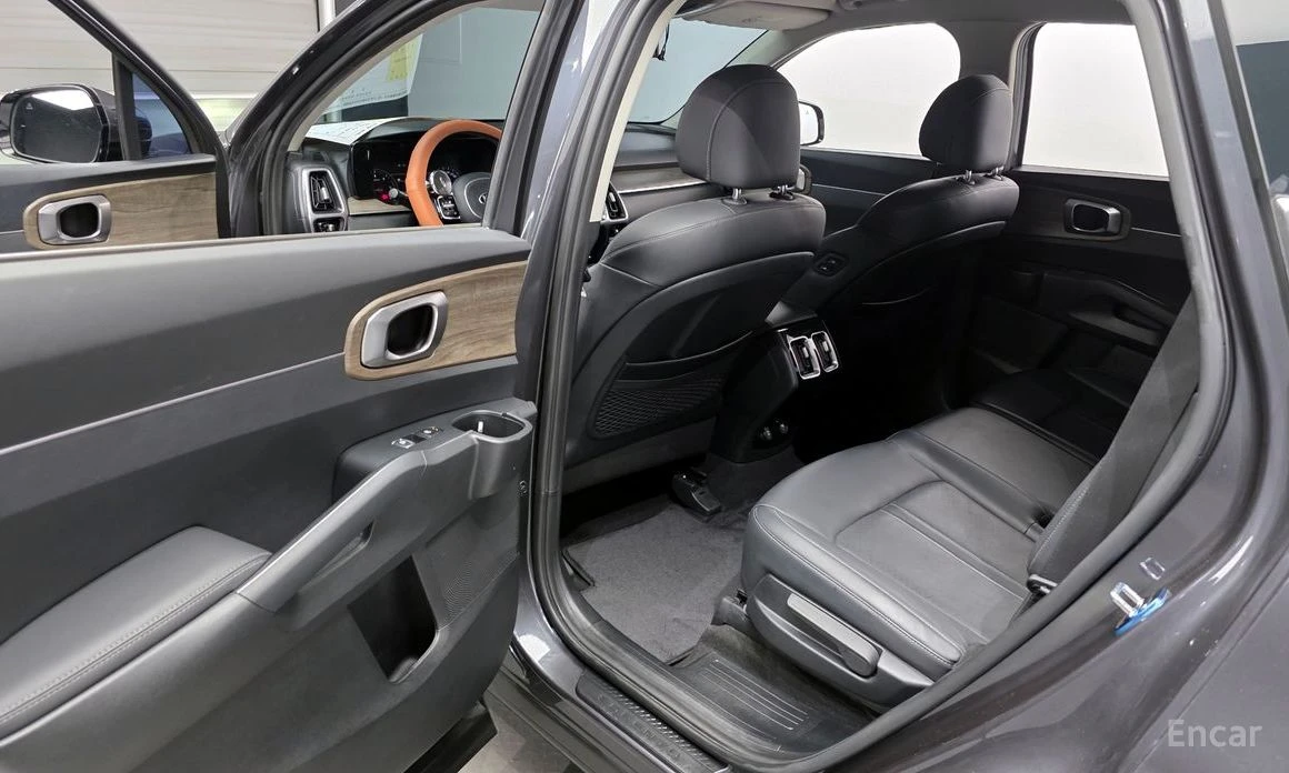 Kia Sorento 2.2 D NOBLESSE 4x4* ПОДГРЕВИ* ОБДУХВАНЕ* KEYLESS* , снимка 15 - Автомобили и джипове - 54219126