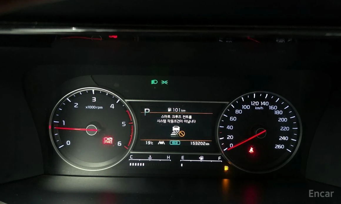 Kia Sorento 2.2 D NOBLESSE 4x4* ПОДГРЕВИ* ОБДУХВАНЕ* KEYLESS* , снимка 10 - Автомобили и джипове - 54219126