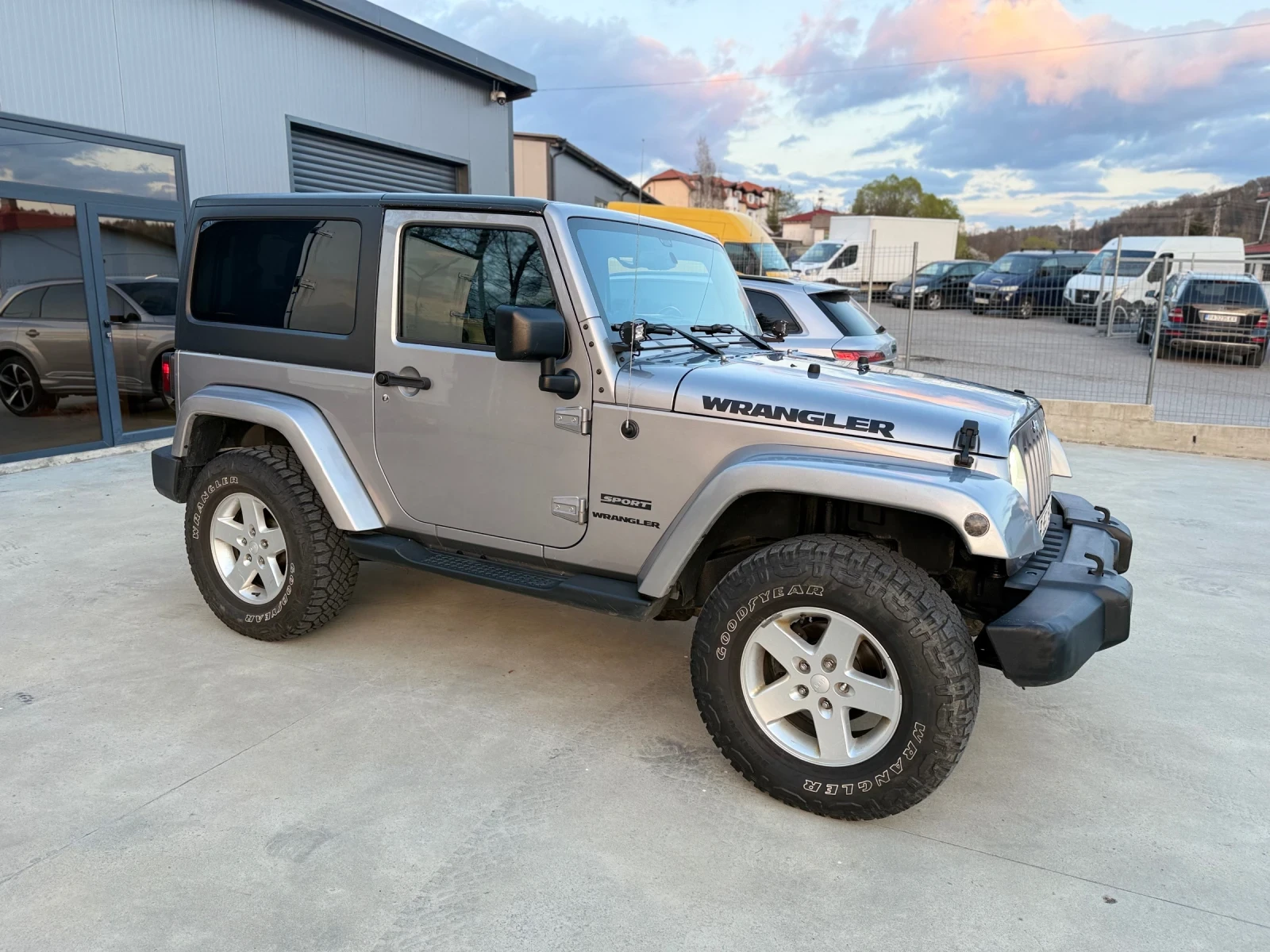Jeep Wrangler 3.6 Automatic, снимка 3 - Автомобили и джипове - 54239447