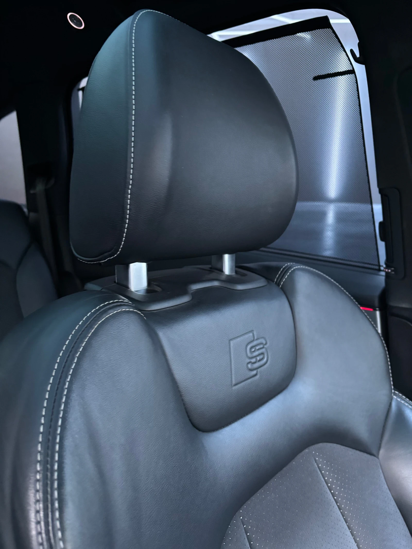 Audi SQ7 S-Line, снимка 14 - Автомобили и джипове - 54499530