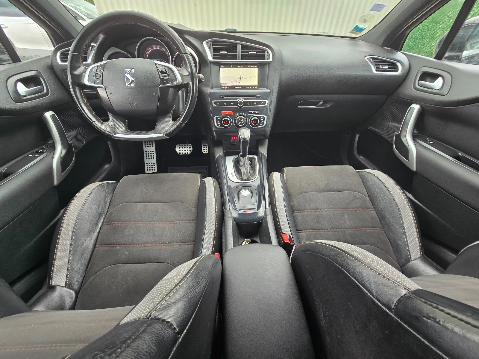 DS DS 4 Crossback PERFORMANCE LINE * 1.6HDI * МАСАЖ , снимка 9 - Автомобили и джипове - 55326609