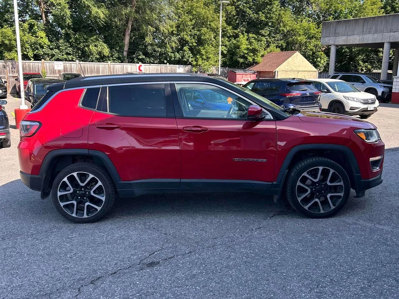 Jeep Compass Limited| ПОДГРЕВИ| ПАНО| KEYLESS| , снимка 3 - Автомобили и джипове - 55404628