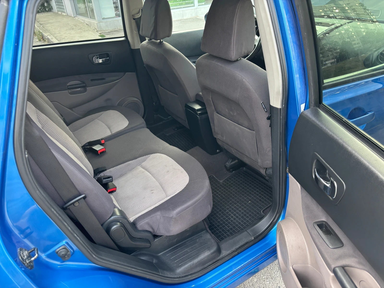 Nissan Qashqai + 2, 4x4, снимка 11 - Автомобили и джипове - 55710329