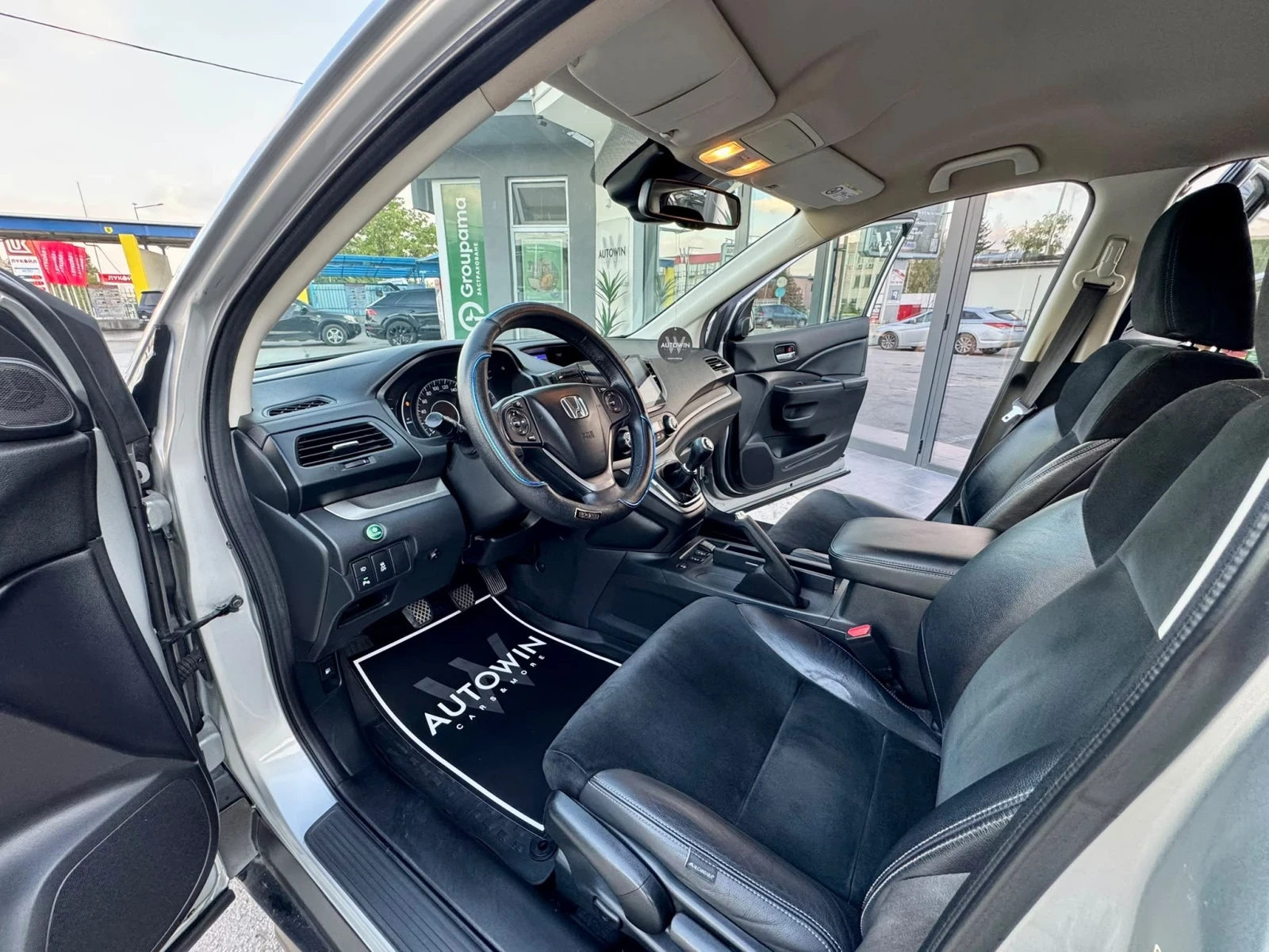 Honda Cr-v 2.2i-DTEC/150HP/AWD/ОБСЛ. и РЕГ./EU5/2013/NAVI/, снимка 11 - Автомобили и джипове - 56117727