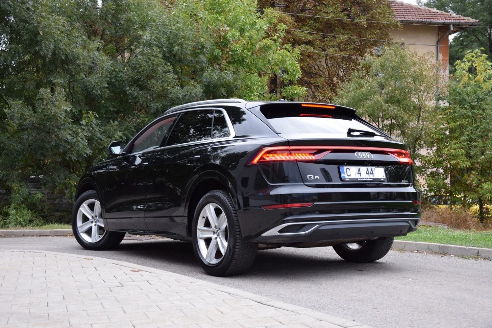 Audi Q8 55 TFSI MHEV, снимка 6 - Автомобили и джипове - 56271350