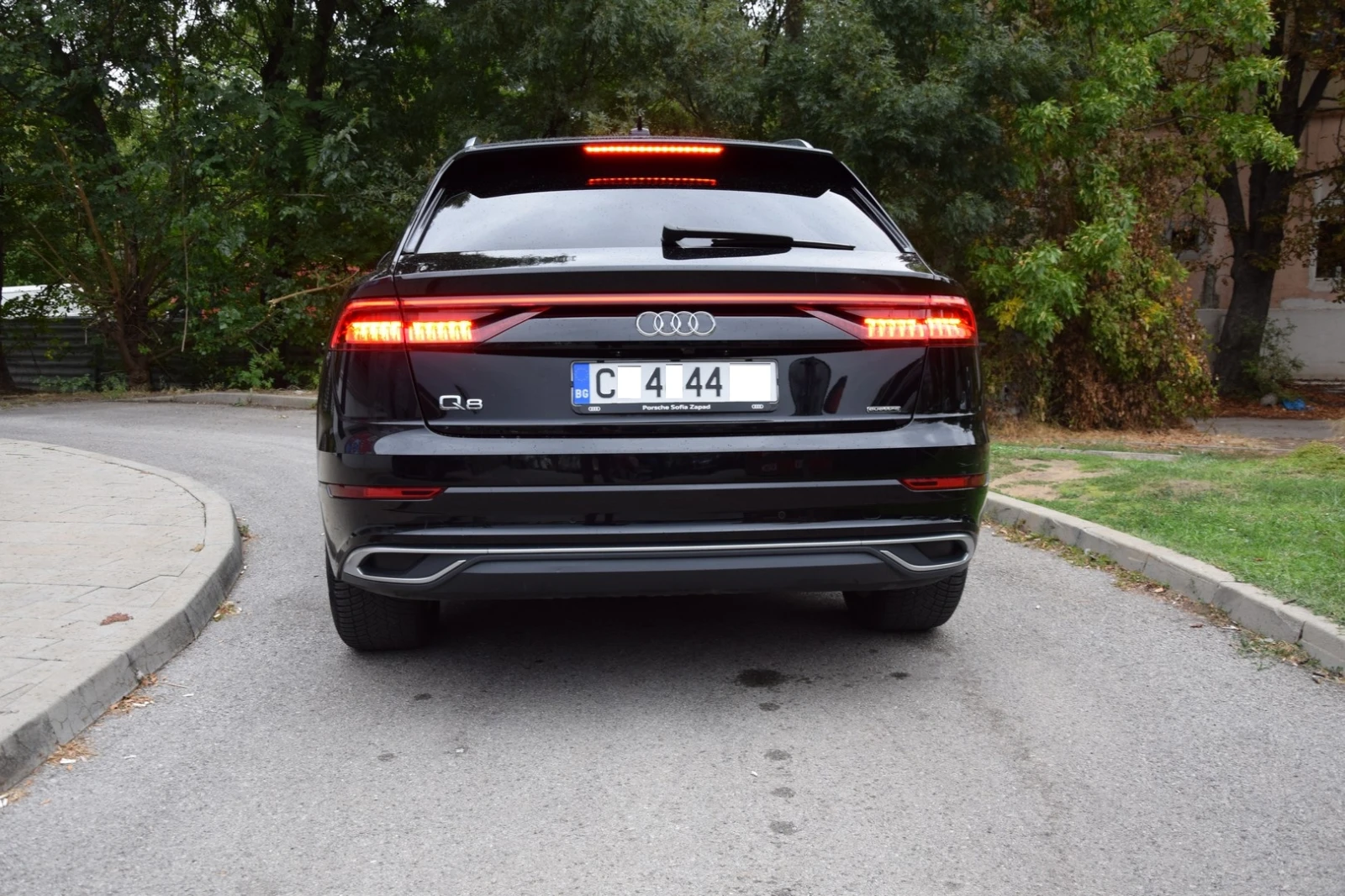 Audi Q8 55 TFSI MHEV, снимка 8 - Автомобили и джипове - 56271350