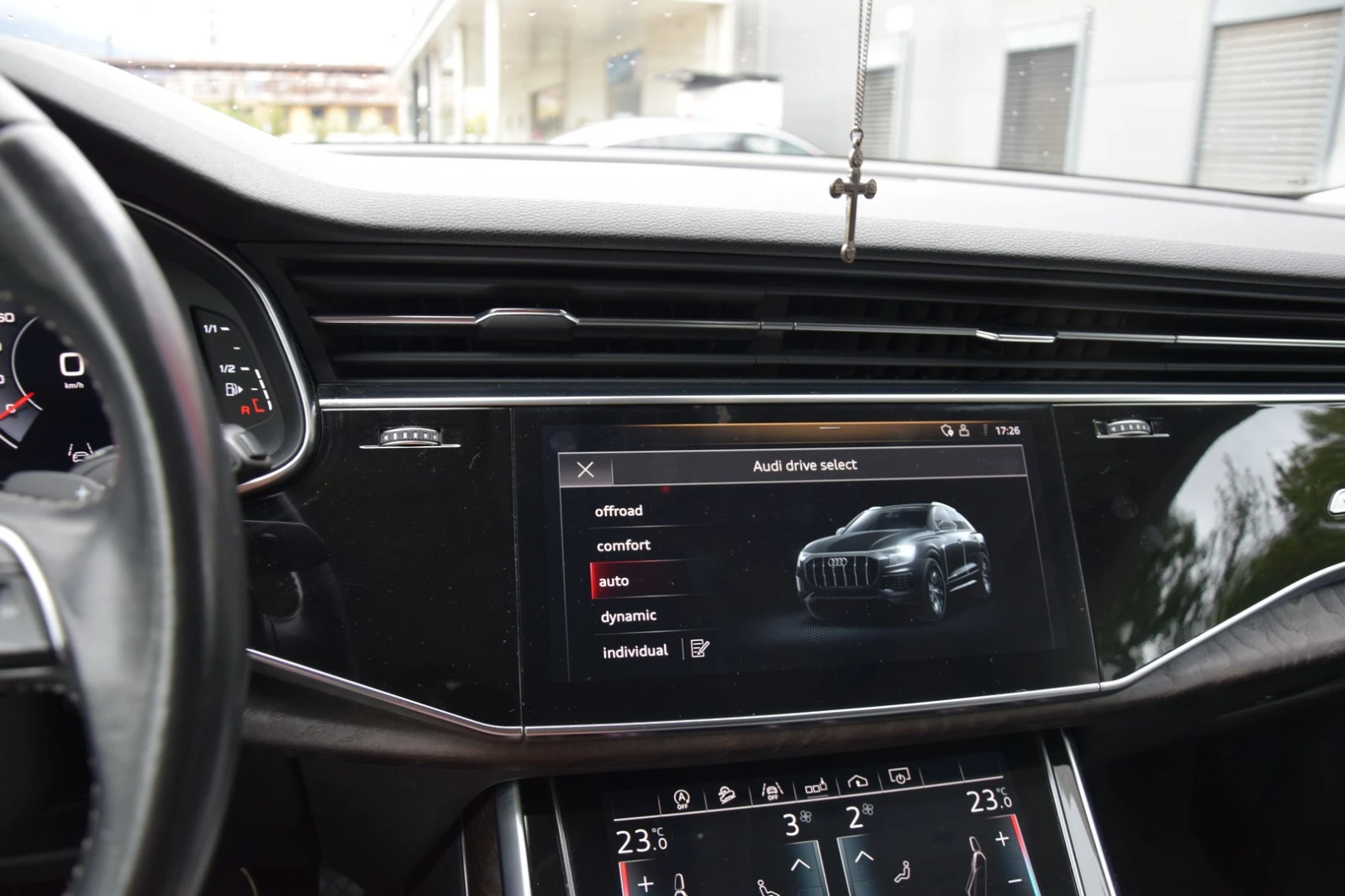 Audi Q8 55 TFSI MHEV, снимка 12 - Автомобили и джипове - 56271350
