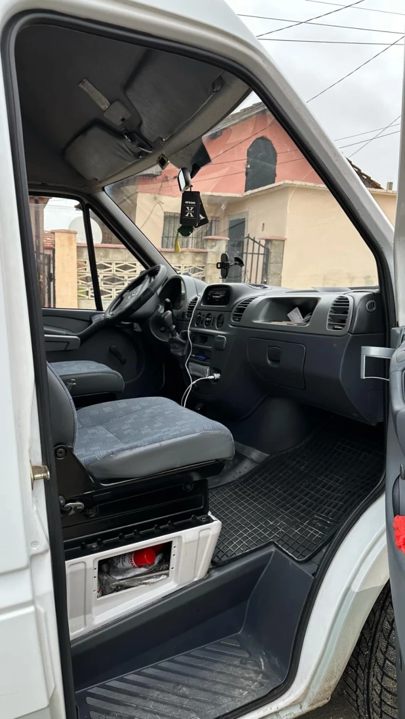 Mercedes-Benz Sprinter 211, снимка 14 - Бусове и автобуси - 49410941