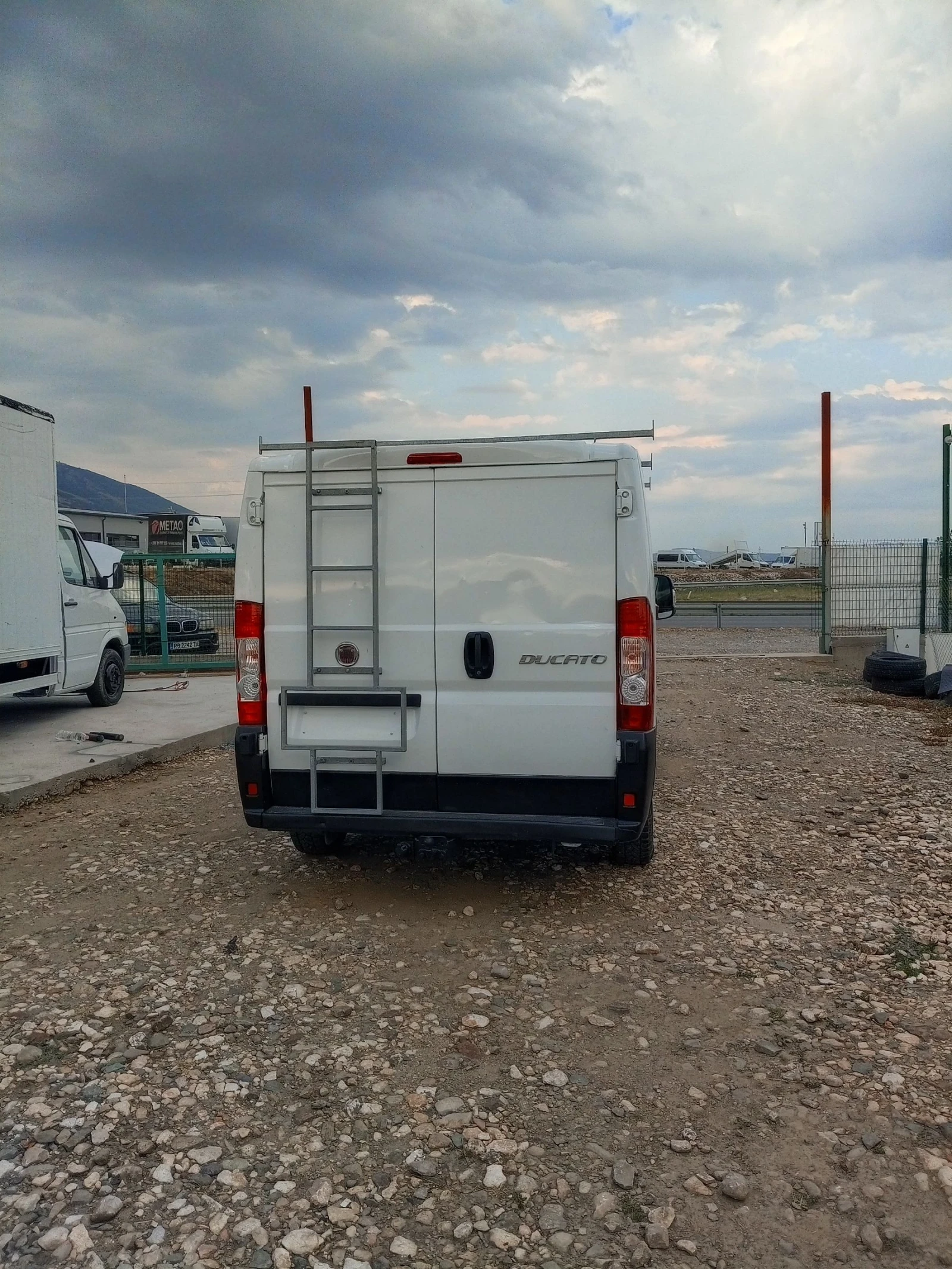 Fiat Ducato 2.2 - изображение 4