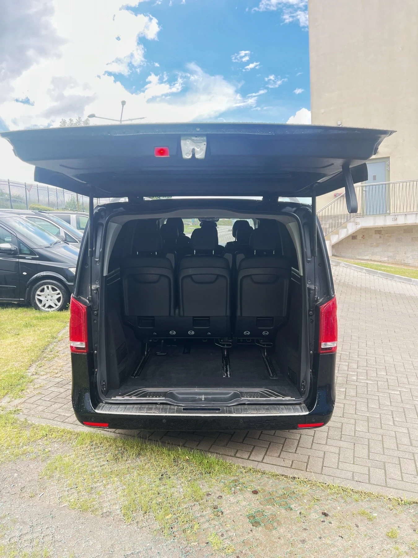 Mercedes-Benz V 250, снимка 8 - Бусове и автобуси - 54702001