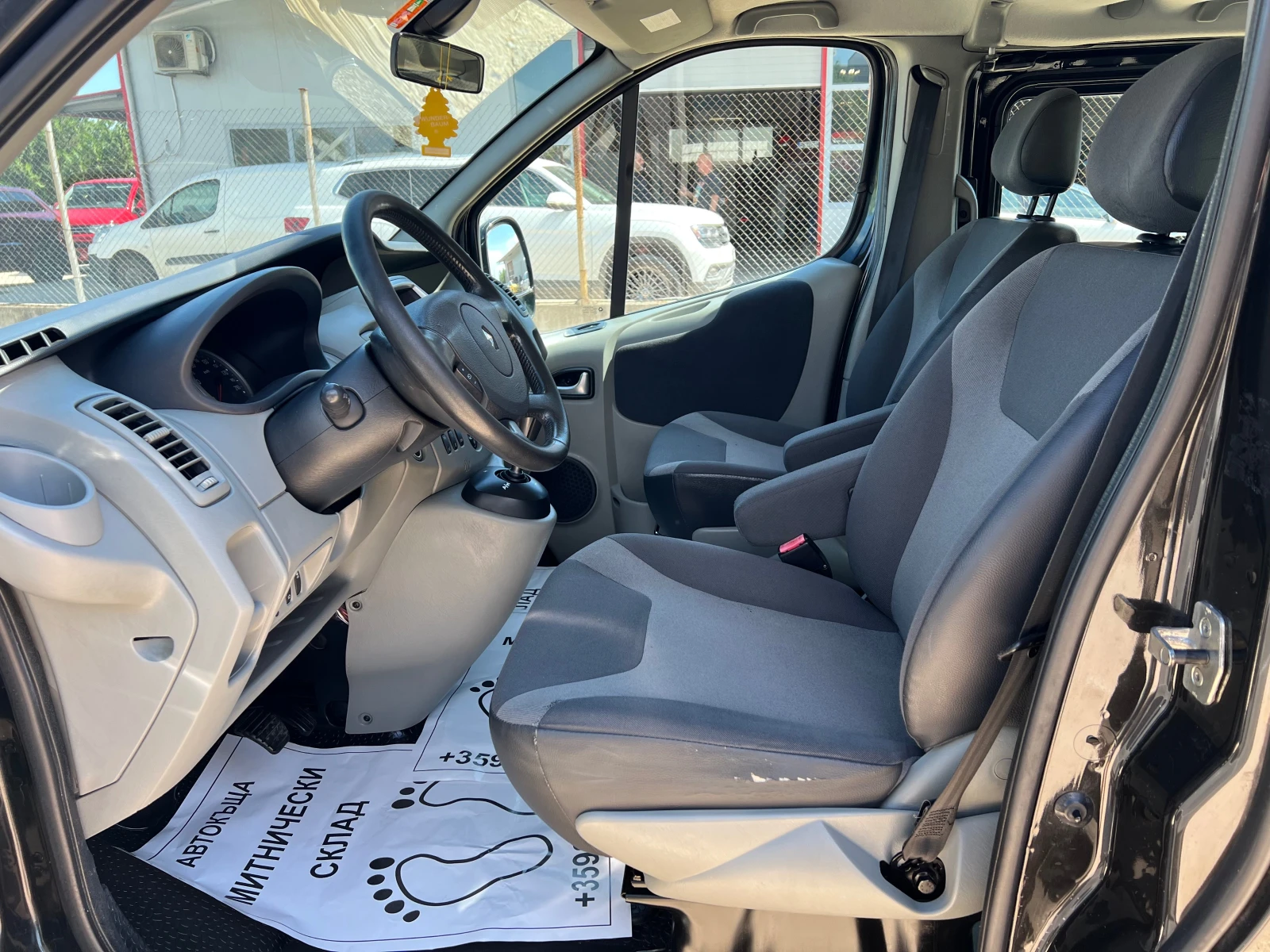 Renault Trafic 6 места , снимка 5 - Бусове и автобуси - 54864180