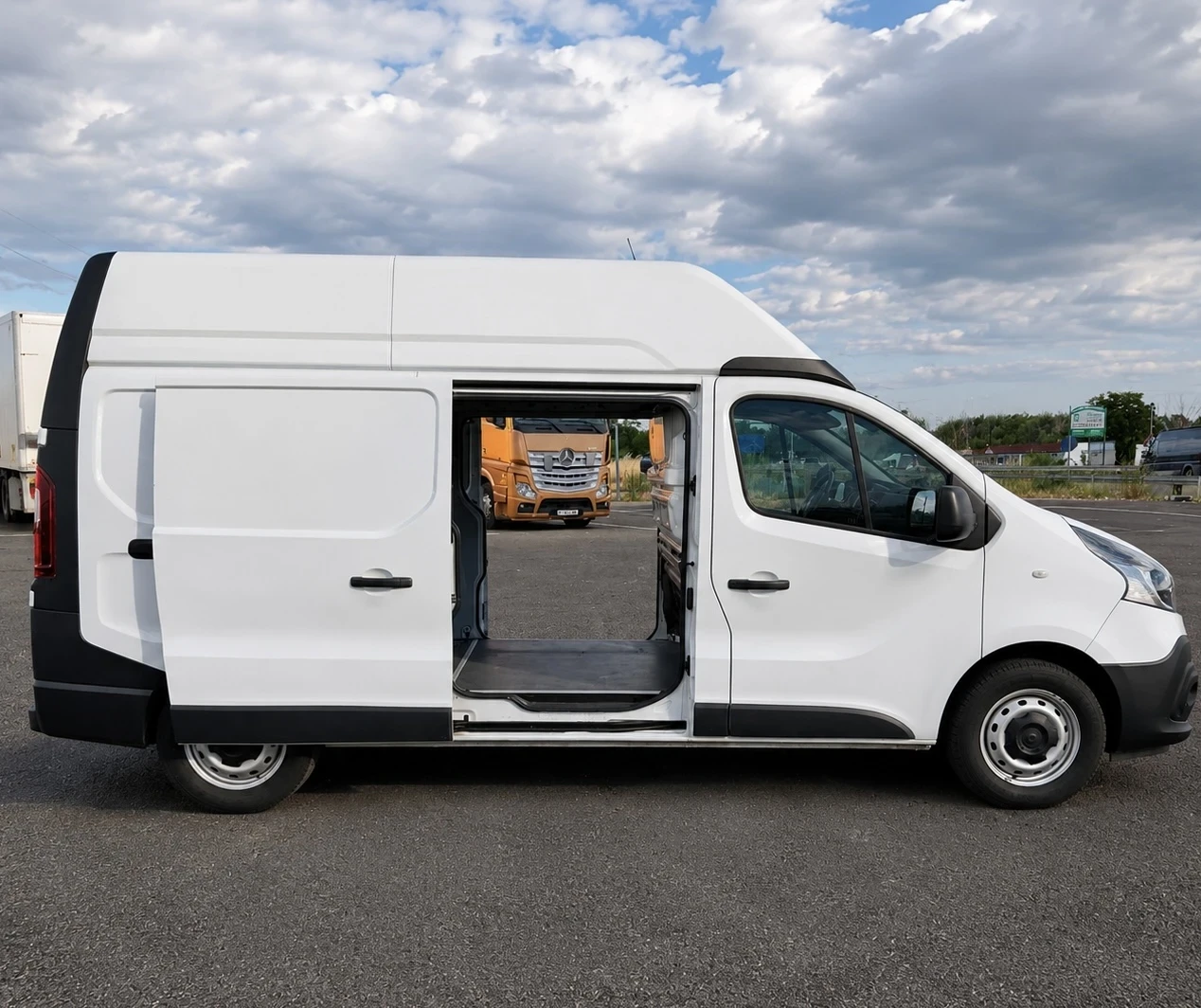 Renault Trafic 2.49т. БЕЗ ТАХОГРАФ (4ЕП) 2.0dci, снимка 7 - Бусове и автобуси - 55421960