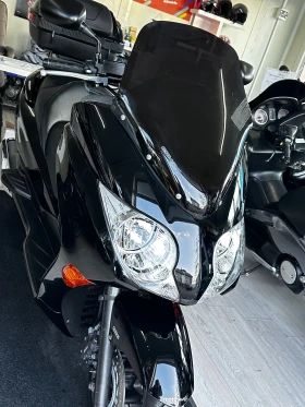     Honda Forza 250i ABS 2010.