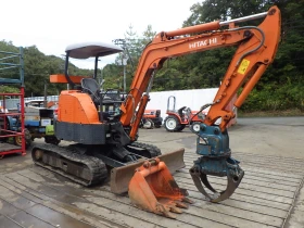 Багер Hitachi ZX35U, снимка 2