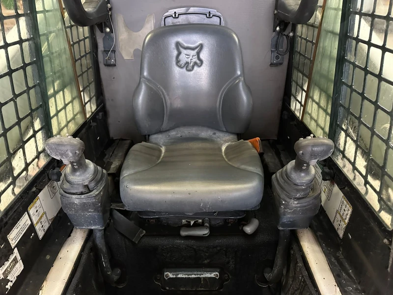 Мини челни товарачи Bobcat T 190, снимка 9 - Индустриална техника - 53142360