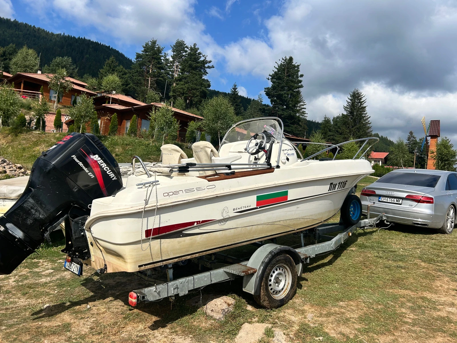 Моторна яхта Beneteau Flayer, снимка 6 - Воден транспорт - 55669978