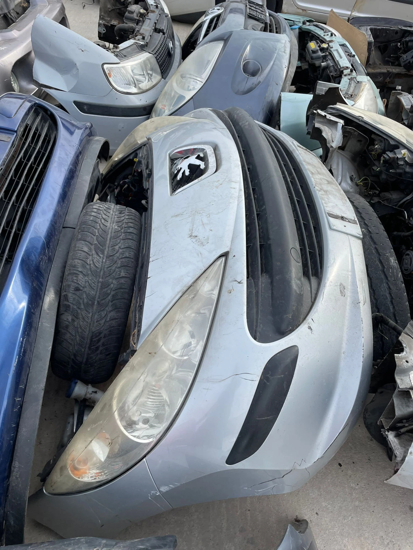 ///   | Mobile.bg   3