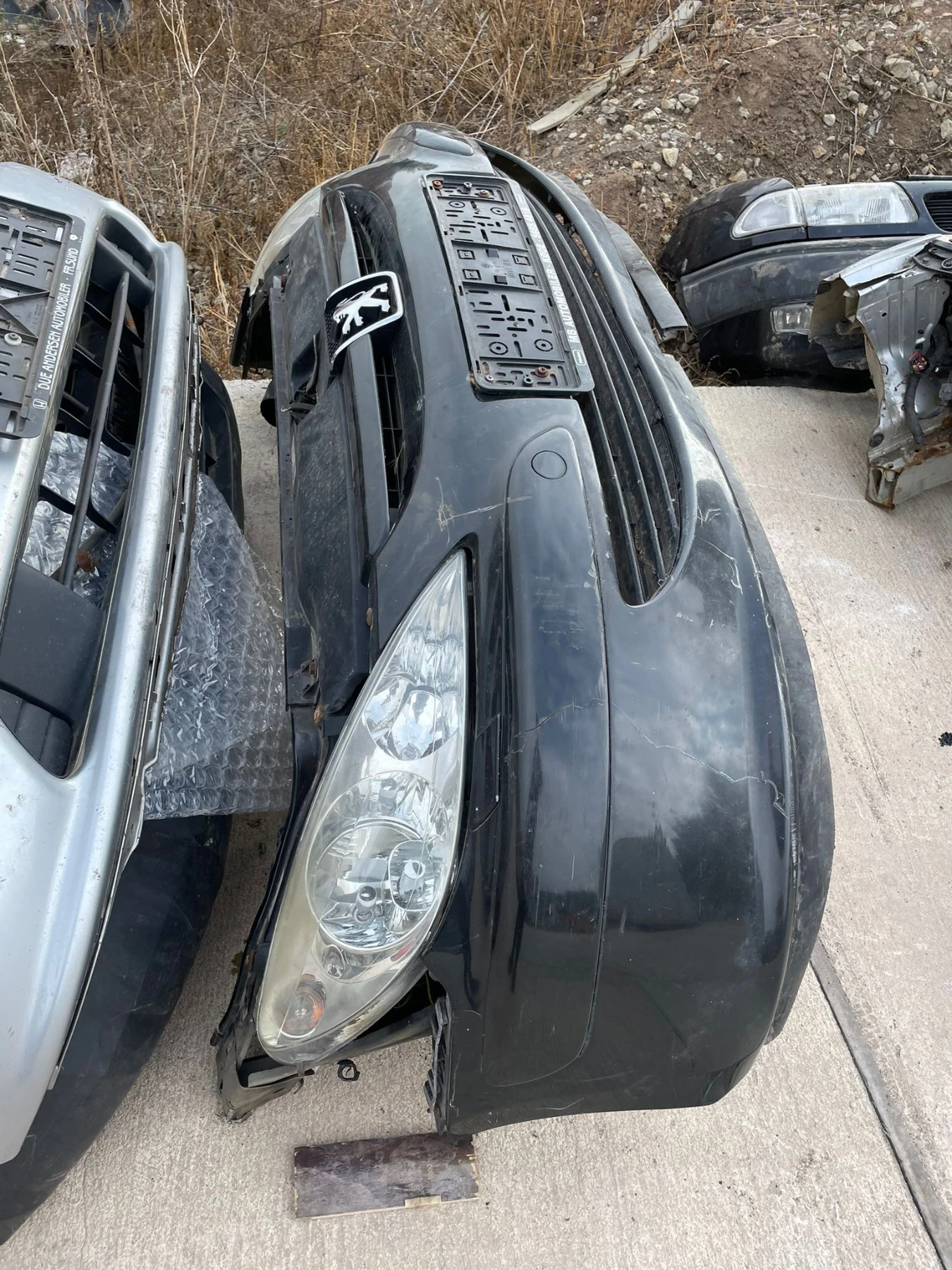 ///   | Mobile.bg   5