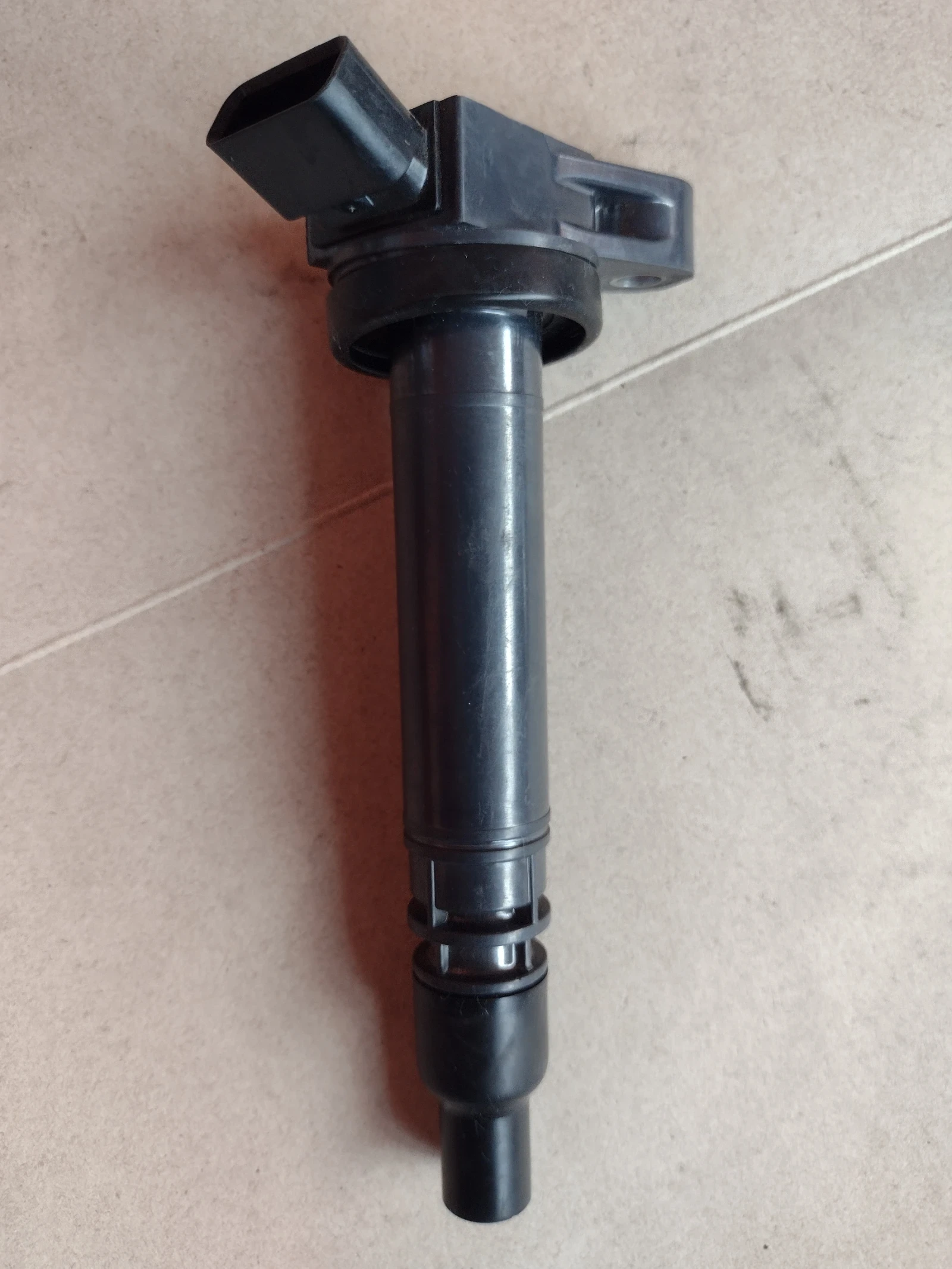 NGK U5084  ����������� ������  TOYOTA, LEXUS   NGK U5084  486N | Mobile.bg � ����������� 3